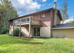 Pre-foreclosure in  Hillview Rd Newton, NJ 07860