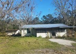 Pre-foreclosure in  NW 22nd Ave Lawtey, FL 32058