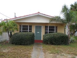 Pre-foreclosure in  Brooks Dr Ormond Beach, FL 32176