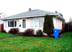 Pre-foreclosure in  S Bell St Tacoma, WA 98408