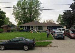 Pre-foreclosure in  E Main St Waterford, WI 53185