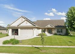 Pre-foreclosure in  Cider Cir Mukwonago, WI 53149
