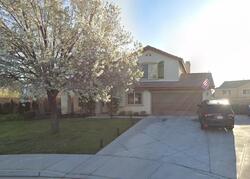 Pre-foreclosure in  Massa Ct Palmdale, CA 93552