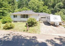Pre-foreclosure in  Pioneer Mountain Loop Toledo, OR 97391