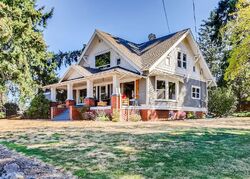 Pre-foreclosure in  N Maple St Yamhill, OR 97148