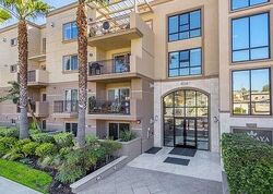 Pre-foreclosure in  W Manchester Ave  Playa Del Rey, CA 90293