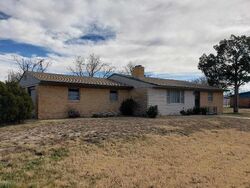 Pre-foreclosure in  N Montana Ave Roswell, NM 88201