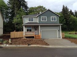 Pre-foreclosure in  Spotted Hill Dr Saint Helens, OR 97051
