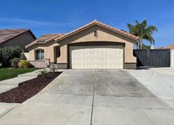 Pre-foreclosure in  BABBLING BROOK CIR Menifee, CA 92584