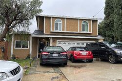 Pre-foreclosure in  NOTRE DAME AVE Chatsworth, CA 91311
