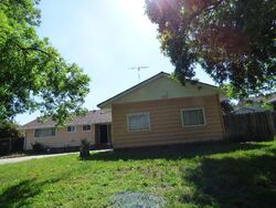  Villa Dr, Stockton CA
