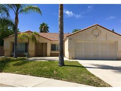 Pre-foreclosure in  Albany Ct San Jacinto, CA 92582