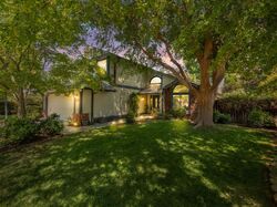 Pre-foreclosure in  N Vagedes Ave Fresno, CA 93711