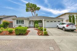 Pre-foreclosure in  Sunset Glen Dr San Jose, CA 95123