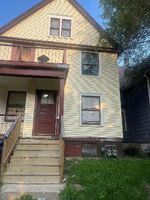  N 33rd St, Milwaukee WI