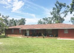  Porter Ave, Grand Ridge FL