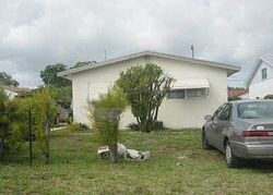 Pre-foreclosure in  N 4th St Lake Worth, FL 33462