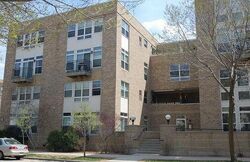 Pre-foreclosure in  N WARREN AVE Milwaukee, WI 53202