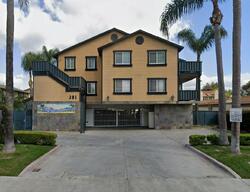 Pre-foreclosure in  W MOUNTAIN VIEW AVE La Habra, CA 90631