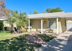 Pre-foreclosure in  N Mariposa St Burbank, CA 91506