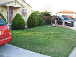 Pre-foreclosure in  S Grandee Ave Compton, CA 90220