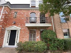 Pre-foreclosure in  N POST OAK LN Houston, TX 77024