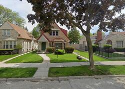 Pre-foreclosure in  W Brooklyn Pl Milwaukee, WI 53216