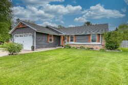 Pre-foreclosure in  Highland Rd Jackson, WI 53037
