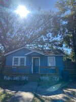 Pre-foreclosure in  E Ellicott St Tampa, FL 33610