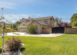  W Avenue J13, Lancaster CA