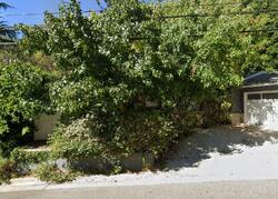 Pre-foreclosure in  N Beachwood Dr Los Angeles, CA 90068