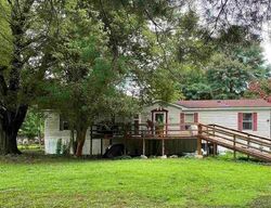  Lakeshore Dr, Laceys Spring AL