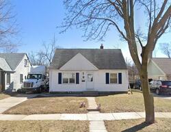 Pre-foreclosure in  E Koenig Ave Milwaukee, WI 53235