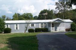 Pre-foreclosure in  Powell Taylor Rd Lawrenceburg, KY 40342