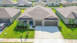 Pre-foreclosure in  Carlton Pond St Wimauma, FL 33598