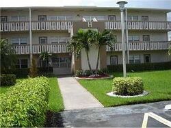 Pre-foreclosure in  DORSET H Boca Raton, FL 33434
