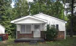 Pre-foreclosure in  W GEORGIA ST Woodruff, SC 29388