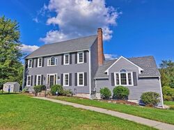 Pre-foreclosure in  COLLEENS WAY Attleboro, MA 02703