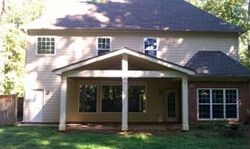 Pre-foreclosure in  LAKESHORE DR Atlanta, GA 30337