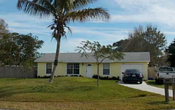 Pre-foreclosure in  SE CAMILO ST Port Saint Lucie, FL 34952