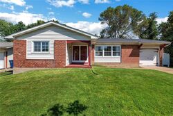  Huntington Dr, Florissant MO