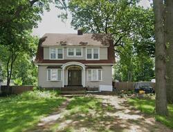 Pre-foreclosure in  Haines Rd Pennsauken, NJ 08110