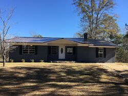 Pre-foreclosure in  Ridge Rd Chunky, MS 39323