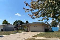 Pre-foreclosure in  Durand Dr Sterling Heights, MI 48310
