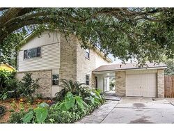 Pre-foreclosure in  E Niagara Cir Gretna, LA 70056