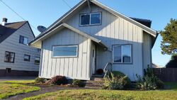  5th St, Tillamook OR