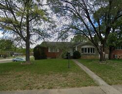 Pre-foreclosure in  Fawnhill Dr Ft Mitchell, KY 41017