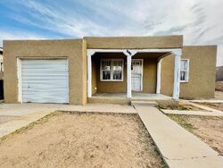 Pre-foreclosure in  La Luz Dr NW Albuquerque, NM 87107