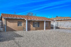 Pre-foreclosure in  Garcia St NE Albuquerque, NM 87123