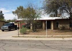 Pre-foreclosure in  W Placita De Ramo Tucson, AZ 85741